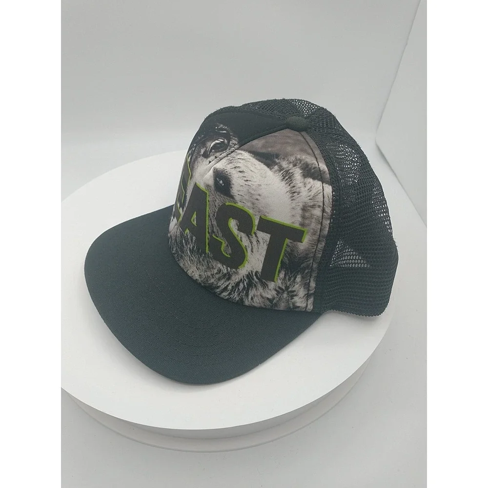 Unbranded trucker style